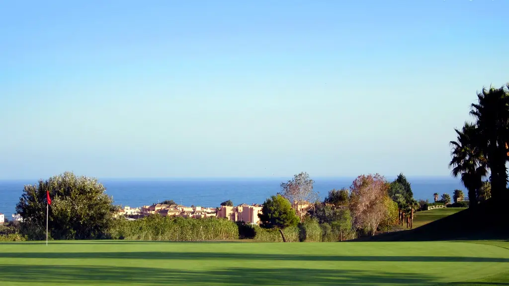 dona-julia-golf-17.webp