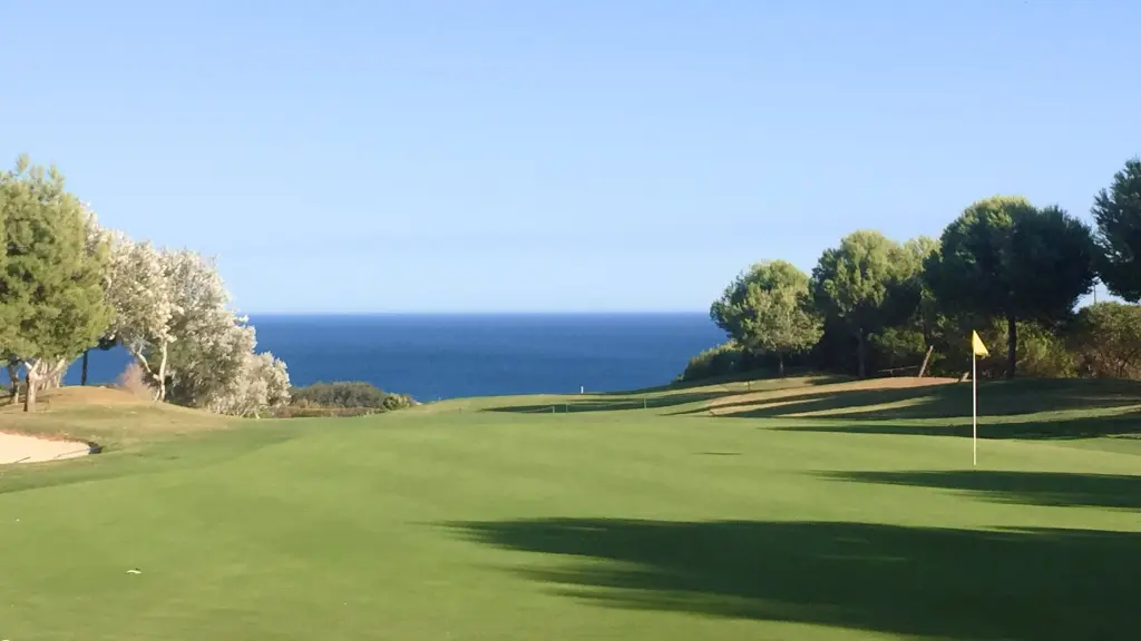 dona-julia-golf-26.webp