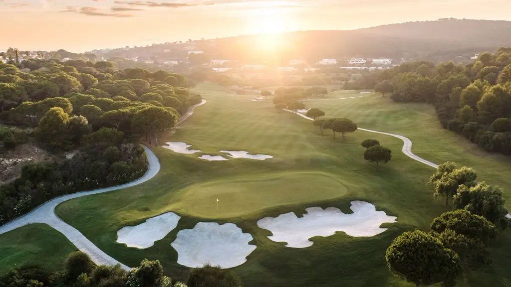 la-reserva-sotogrande-golf-4.webp