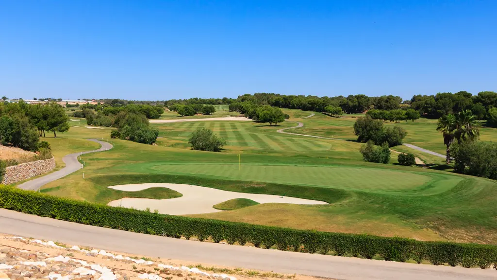 lo-romero-golf-20.webp