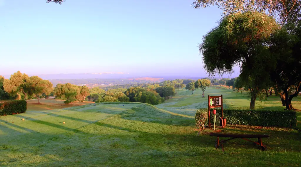 dehesa-montemedio-golf-24.webp