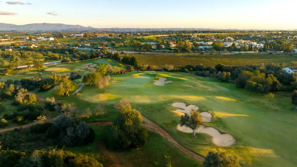 Vale-pinta-golf-6.webp
