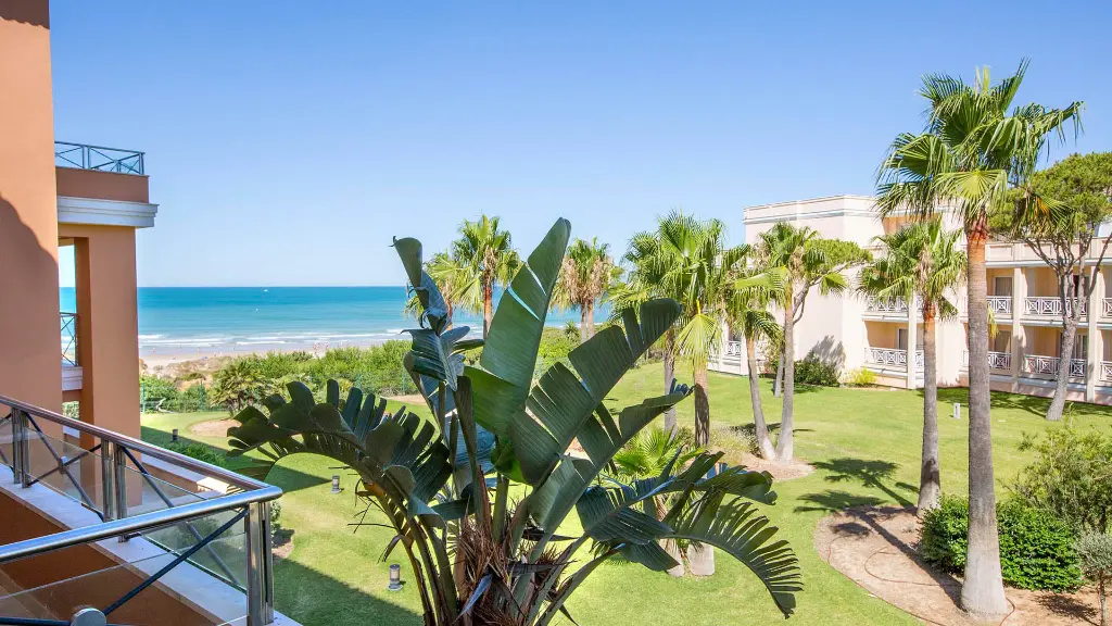 Hipotels-barrosa-palace-16.webp
