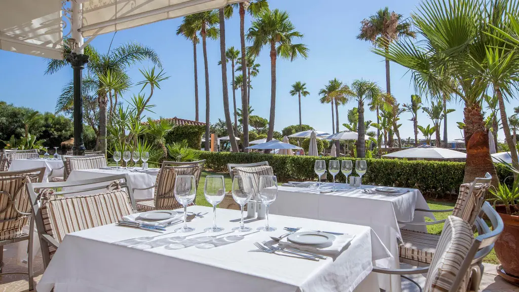 Hipotels-barrosa-palace-19.webp