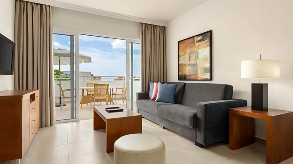 Wyndham-Residences-Golf-30.webp