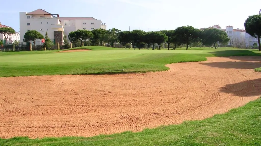 golf-nuevo-portil-2.webp