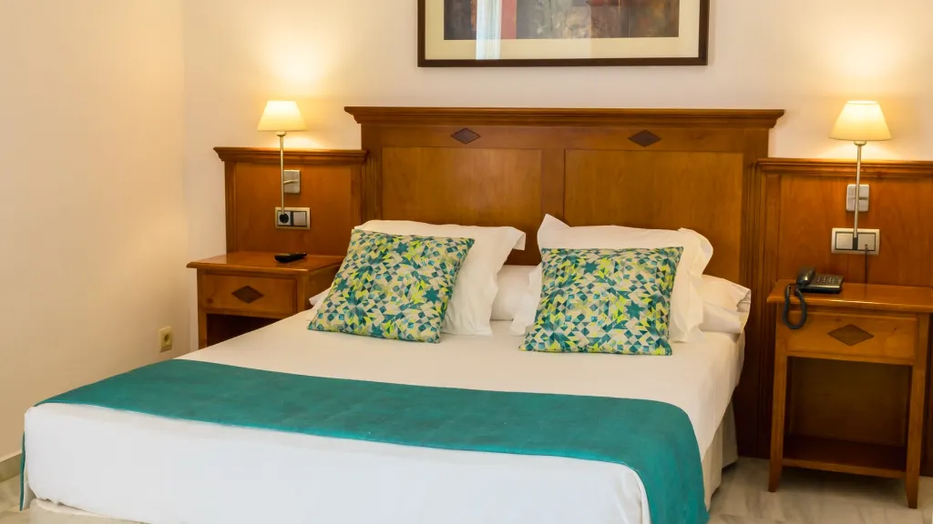 BQ-andalucia-beach-hotel-10.webp