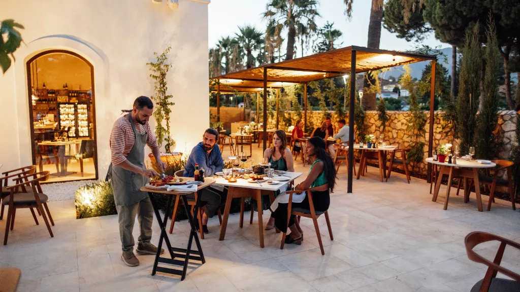 La-Zambra-Resort-6.webp