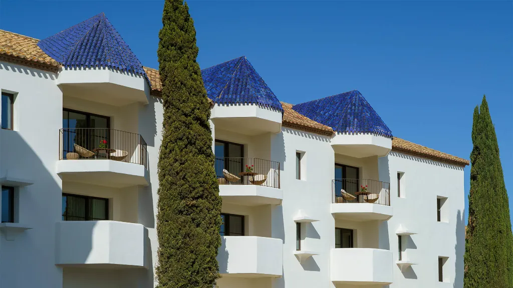 La-Zambra-Resort-47.webp