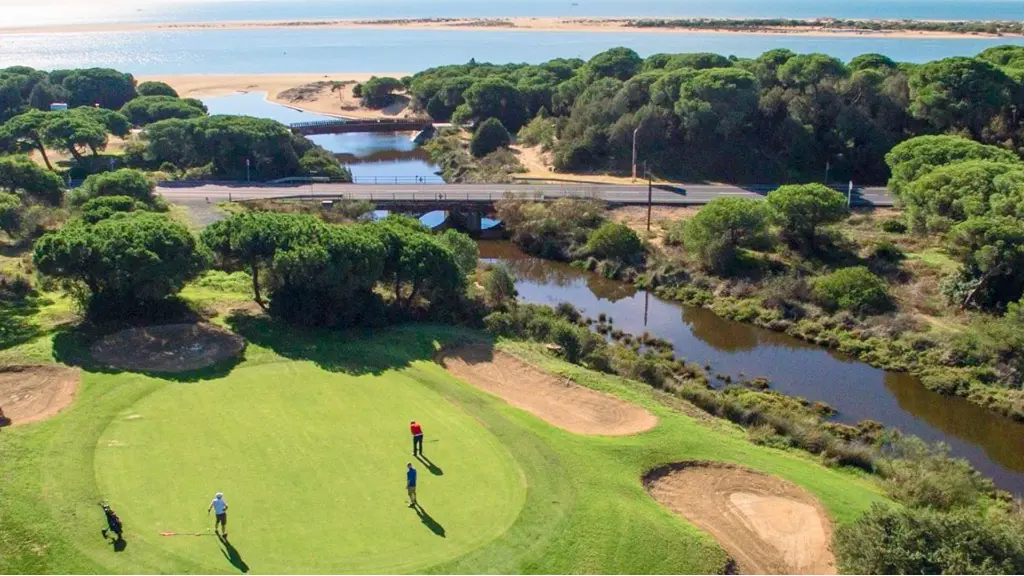 golf-nuevo-portil-11.webp