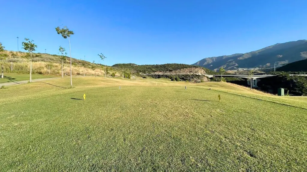 azata-golf-8.webp